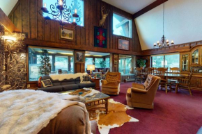 Gorgeous Riverfront Retreat, South Fork